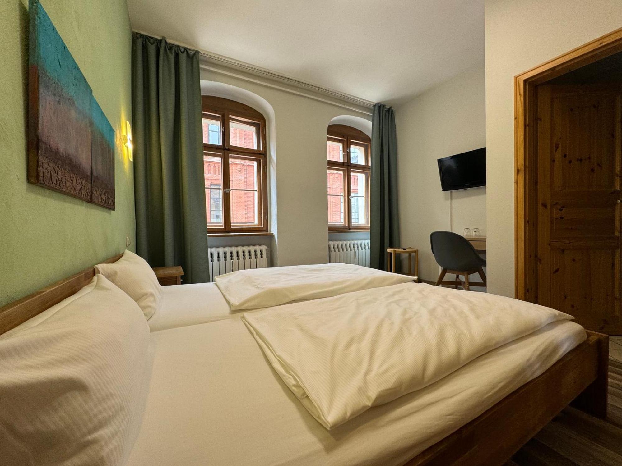 Hotel Gaststaette Brauhaus Zwickau Gmbh Exterior foto